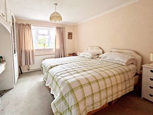 Bedroom- click for photo gallery